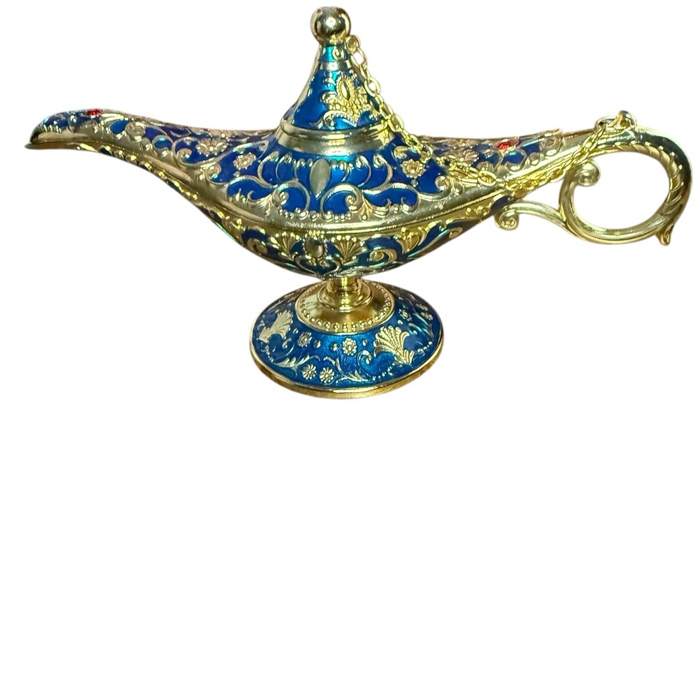 Vintage Aladdin Magic Lamp Genie Collector’s Edition/Wedding table Decor 9”x4.5” - Picture 5 of 5
